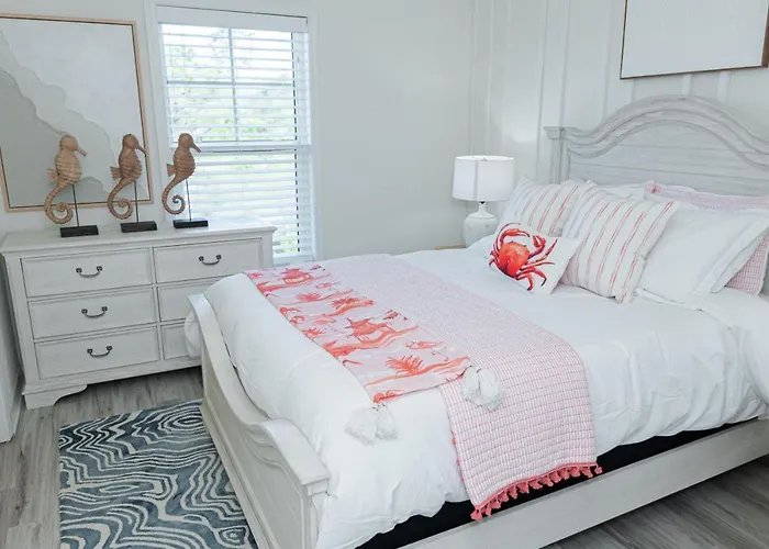 Villa New Listing, Luxury 4bd Steps To Club